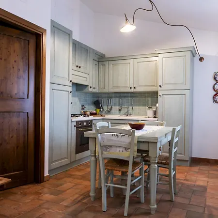 Apartment Il Cipresso - L'olmo - L'ulivo By Interhome *