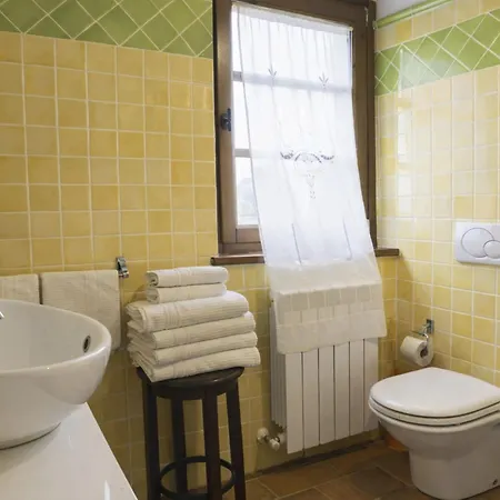 Il Cipresso - L'olmo - L'ulivo By Interhome *