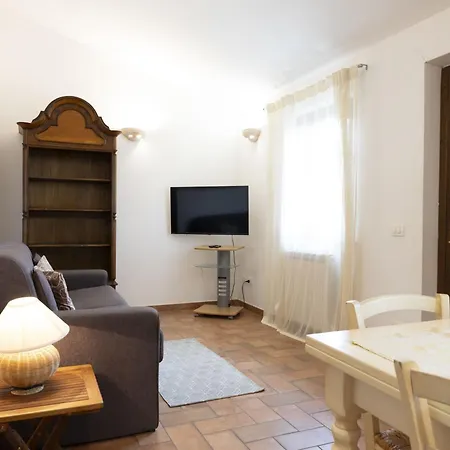 Il Cipresso - L'olmo - L'ulivo By Interhome